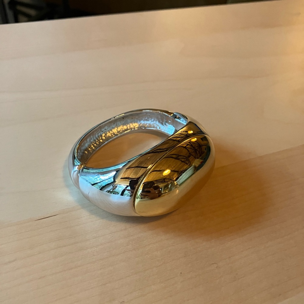 Vintage Alexis Kirk hinge bracelet